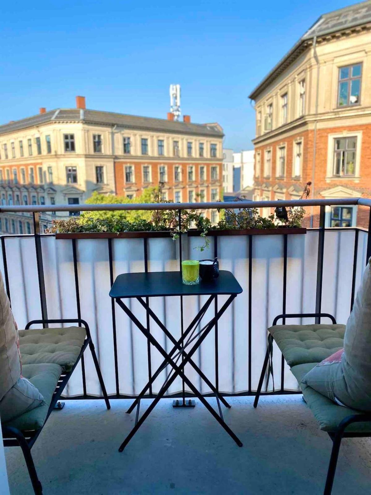 90m2 Luxury Flat In Apartment
