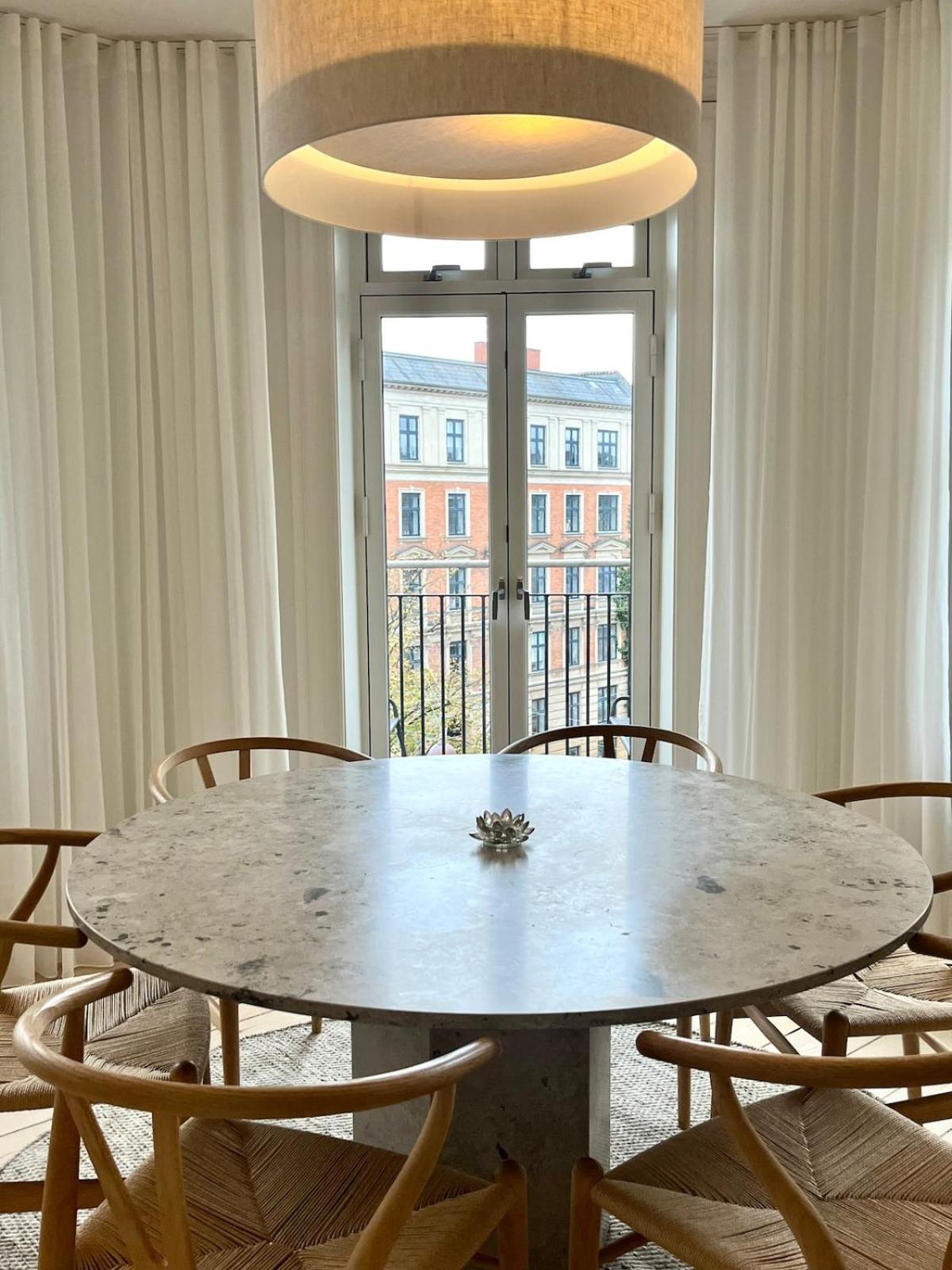 Apartment 90m2 Luxury Flat In